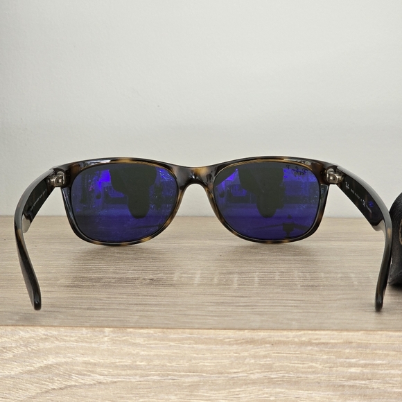 RAY-BAN "NEW WAYFARER" SUNGLASSES POLARIZED - Picture 6 of 8